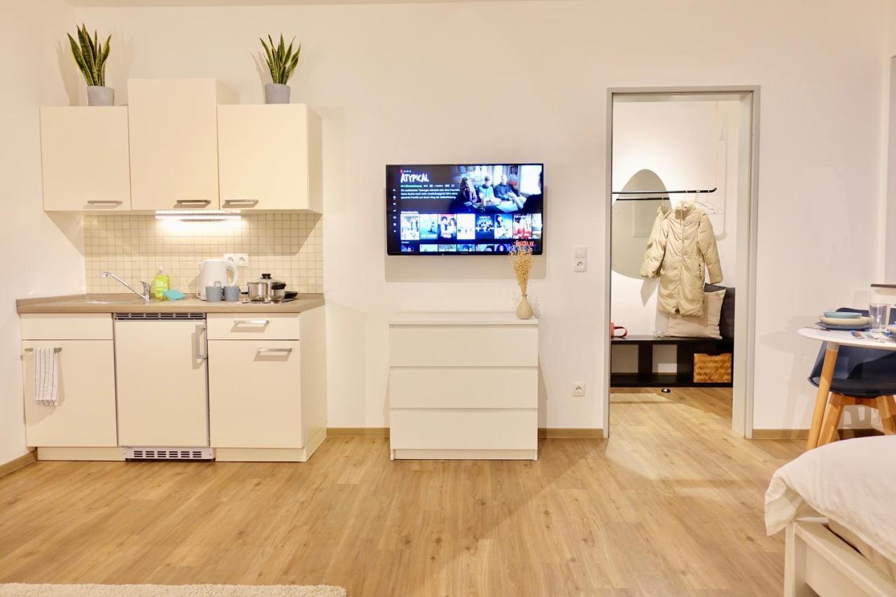 Neu - Gemuetliches Und Modernes Apartment Mit Stellplatz 科布倫茨 外观 照片